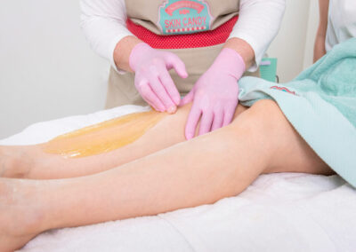 Karvojenpoisto-sokerointi